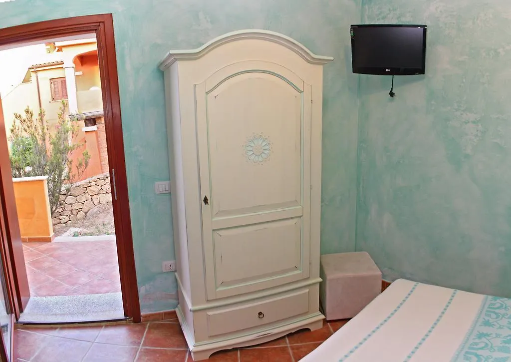 I Mari Di Gallura Suites And Rooms San Teodoro  Bed & Breakfast